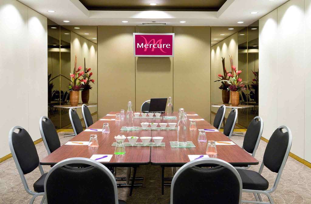 Mercure Melbourne Treasury Gardens Удобства фото