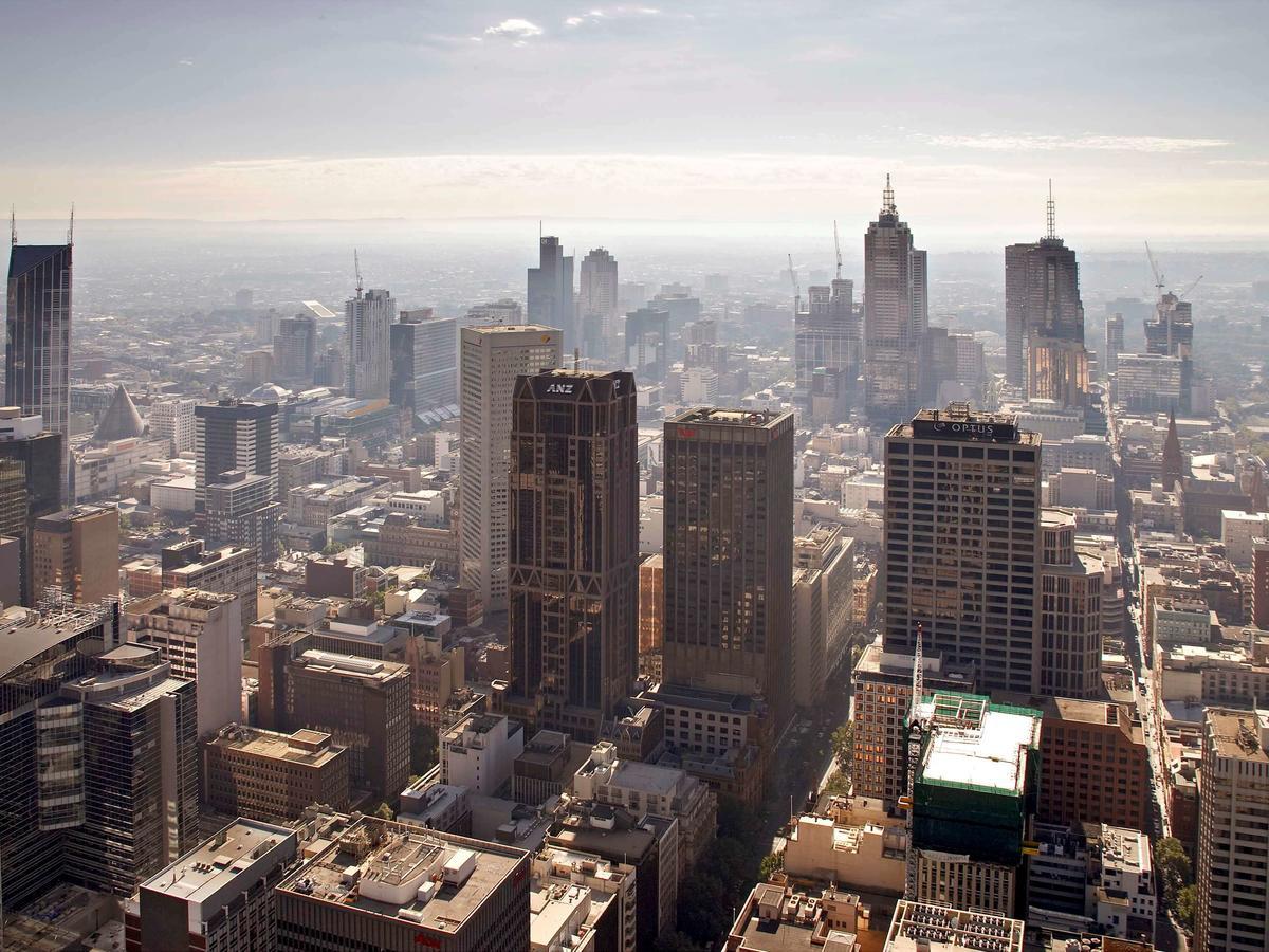 Mercure Melbourne Treasury Gardens Экстерьер фото